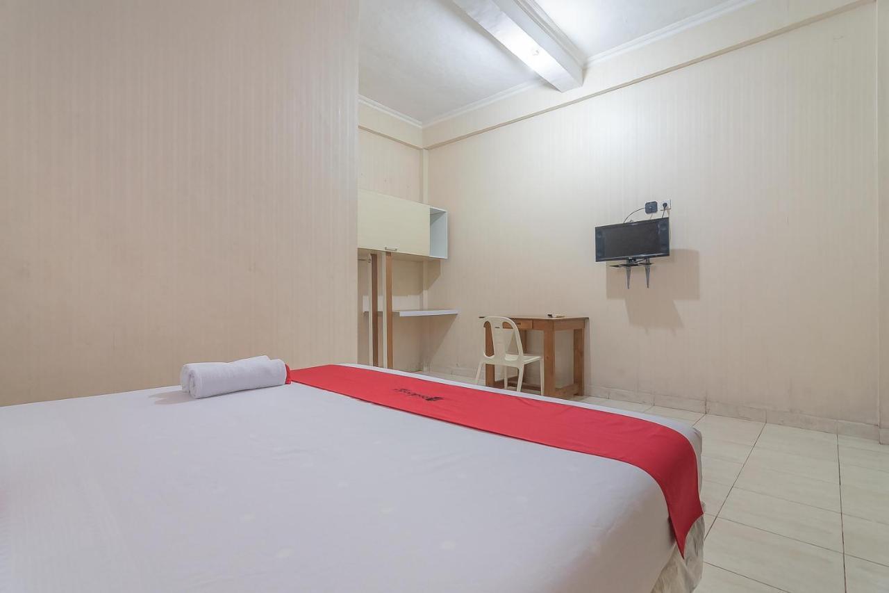 Reddoorz Syariah Near Terminal Batu Ampar 2 Hotel Balikpapan  Exterior photo
