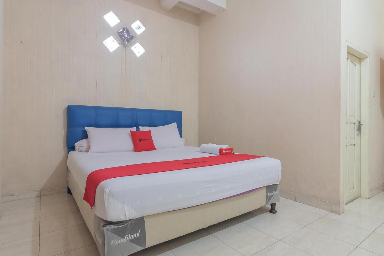 Reddoorz Syariah Near Terminal Batu Ampar 2 Hotel Balikpapan  Exterior photo